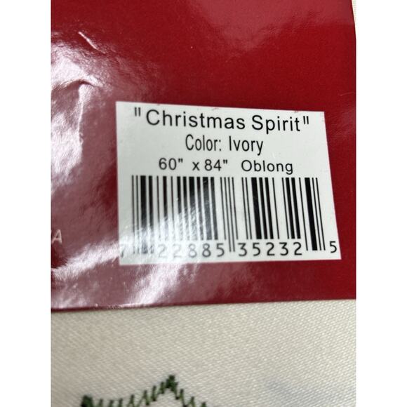 Bed Bath & Beyond "Christmas Spirit" Holiday Tablecloth 60 X 84 Oblong Ivory NEW - Picture 5 of 6